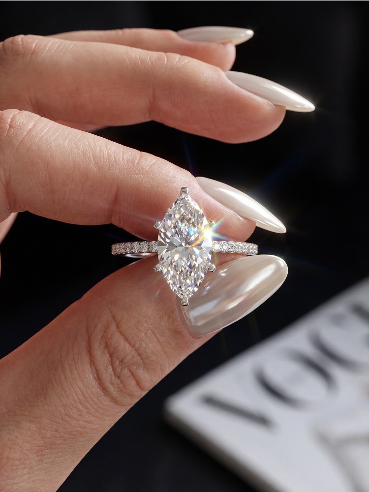 Prawdziwy pierścionek z moissa – Moissanite Engagement Ring 1 Carat recenzja i cena